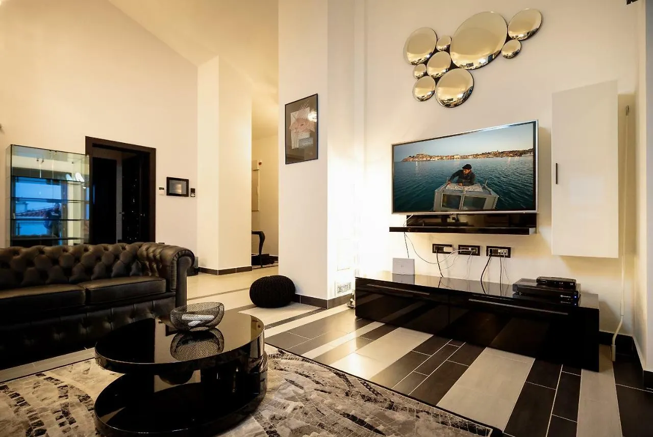 Pietas Julia Penthouse Apartment Pula